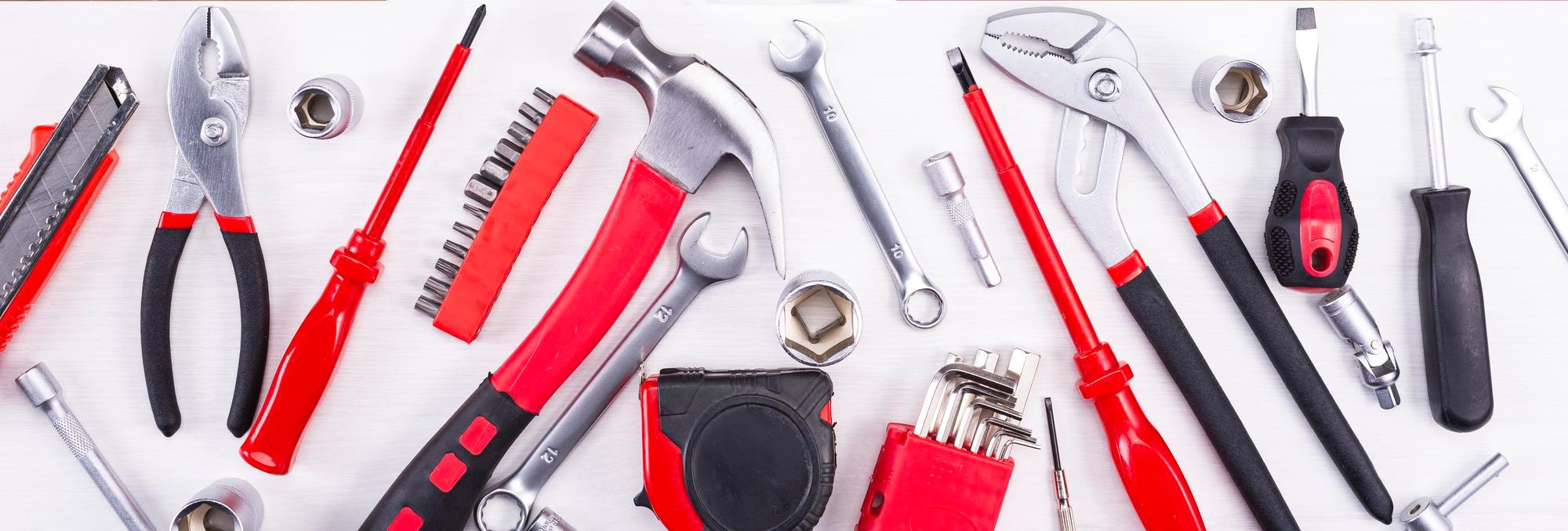 HERRAMIENTAS CON FONDO BLANCO